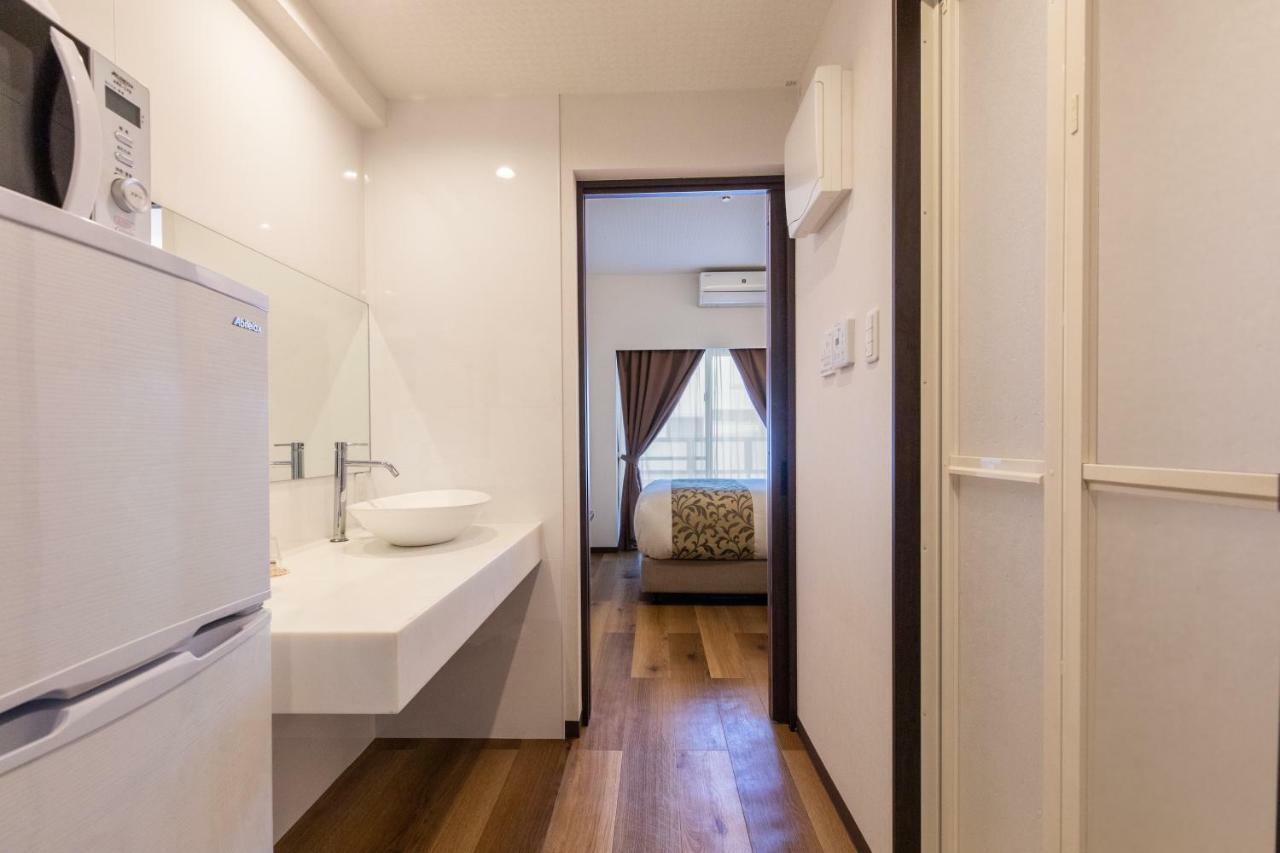 Mr.Kinjo Miyakoisland Aparthotel Bagian luar foto
